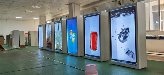 Custom 400cd/M2 Transparent Lcd Screen 55 65" 75" 86 Inch