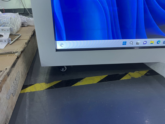 Custom 400cd/M2 Transparent Lcd Screen 55 65" 75" 86 Inch