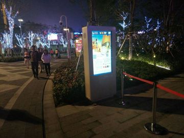 2000 Nits Outdoor Video Kiosk , Ultra Thin Outdoor Digital Totem With Touch Function